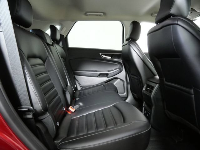 Certified 2023 Ford Edge SEL w/ Convenience Package AWD/4WD image 9