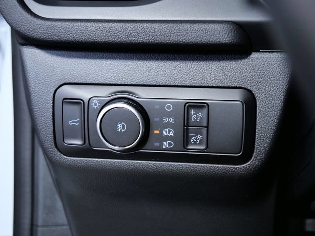 Certified 2025 Ford Escape Platinum AWD/4WD image 26