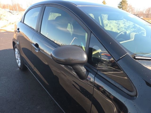 Used 2017 Kia Rio LX image 9