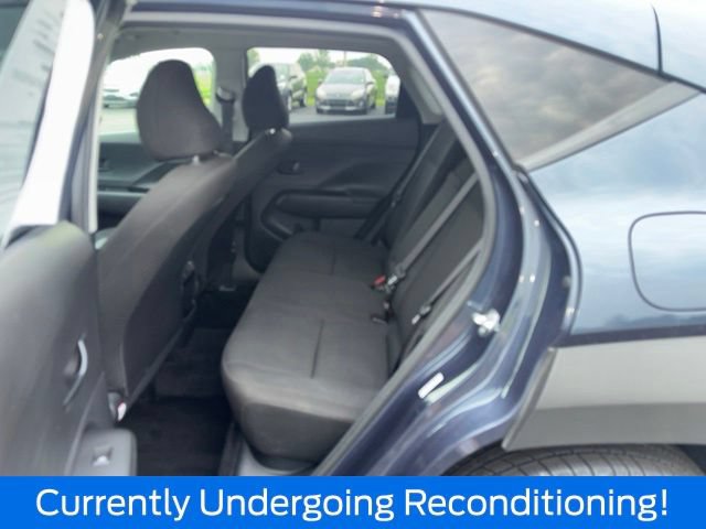 Used 2025 Hyundai Kona SEL FWD image 12
