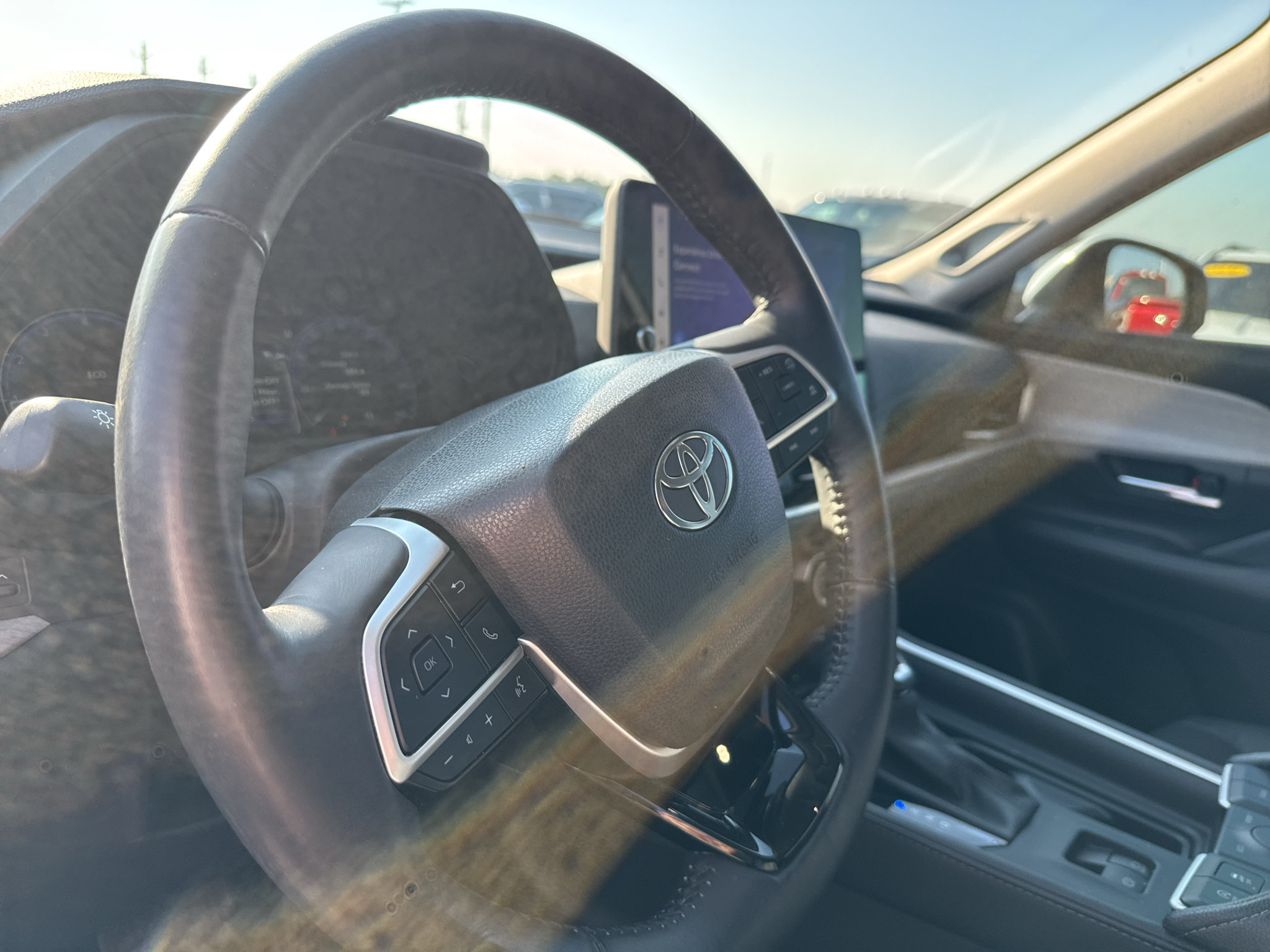 Used 2024 Toyota Grand Highlander FWD image 16