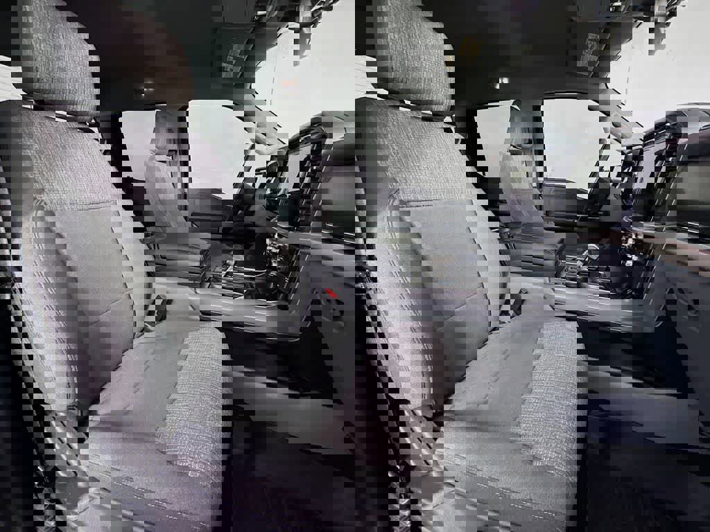 Certified 2023 Ford F150 Lightning XLT image 15