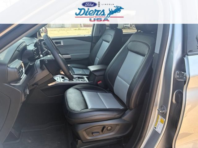 Certified 2024 Ford Explorer XLT w/ Equipment Group 202A AWD/4WD image 15