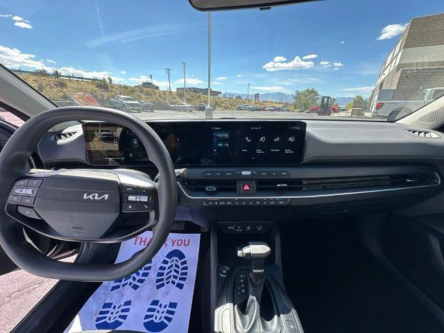 Used 2025 Kia K4 FWD image 16