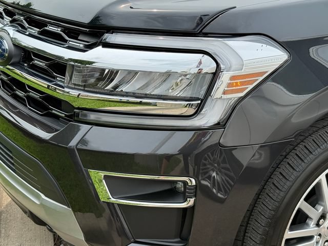 Certified 2024 Ford Expedition Limited w/ Excursion Package AWD/4WD image 28