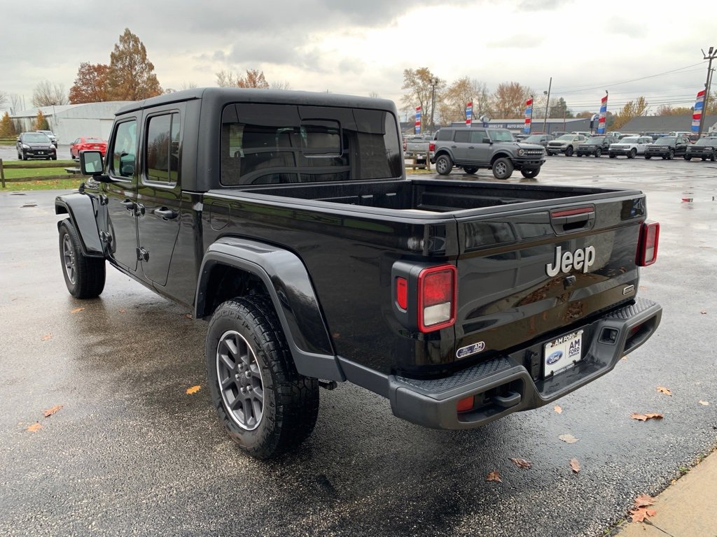 Used 2023 Jeep Gladiator Overland image 21