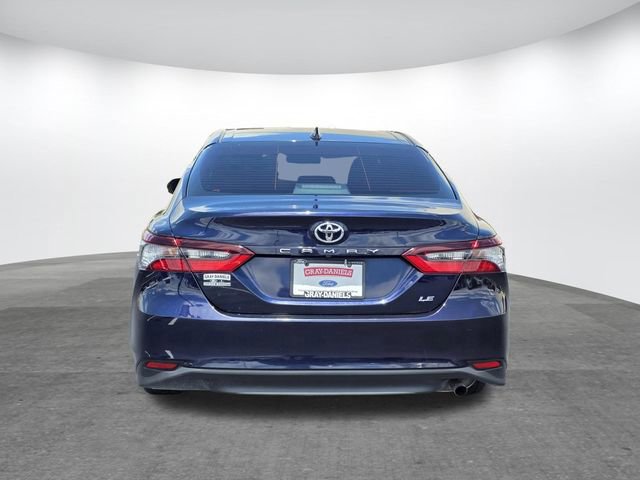 Used 2022 Toyota Camry LE FWD image 5