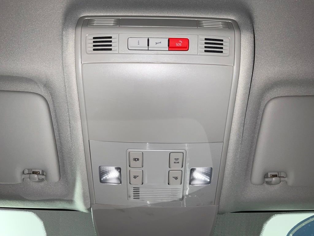 Used 2024 Volkswagen Taos S FWD image 21
