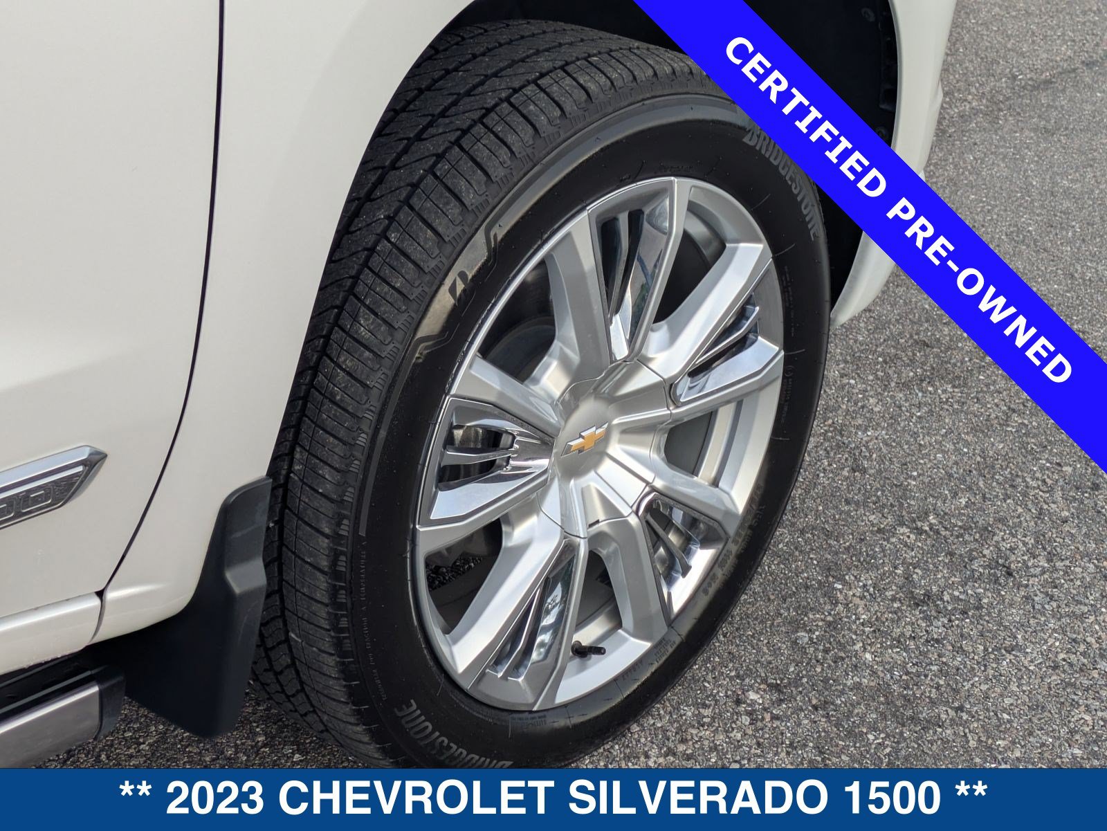 Used 2023 Chevrolet Silverado 1500 High Country w/ High Country Premium Package AWD/4WD image 13