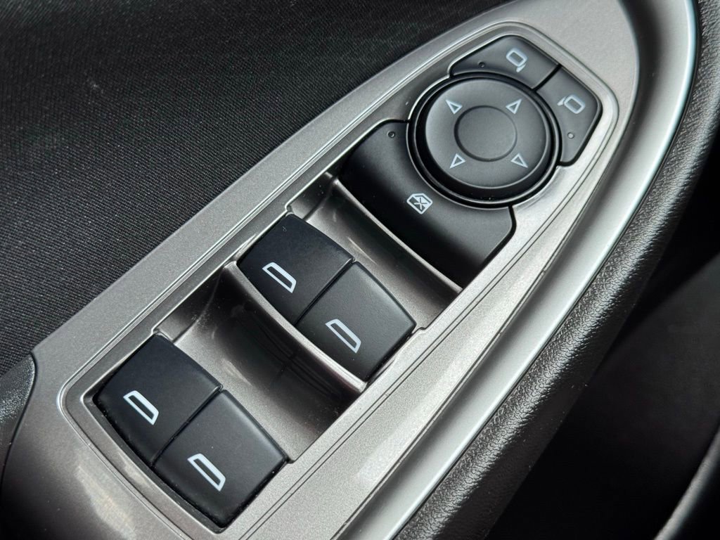 Used 2025 Chevrolet Malibu LS FWD image 26