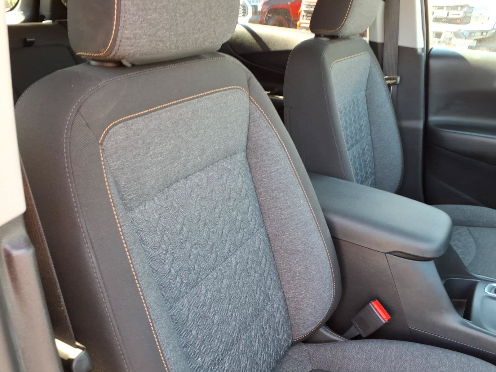 Used 2022 Chevrolet Equinox LT FWD image 12