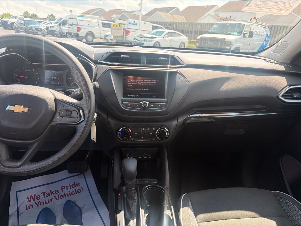 Used 2021 Chevrolet TrailBlazer LS FWD image 20