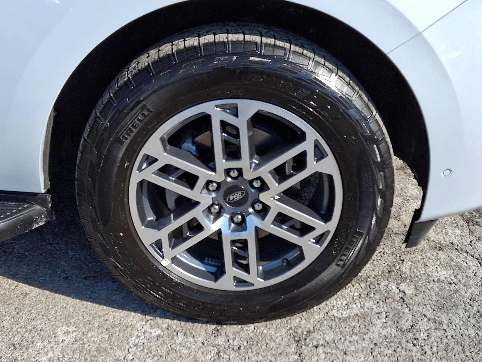 Certified 2025 Ford Expedition Active AWD/4WD image 11