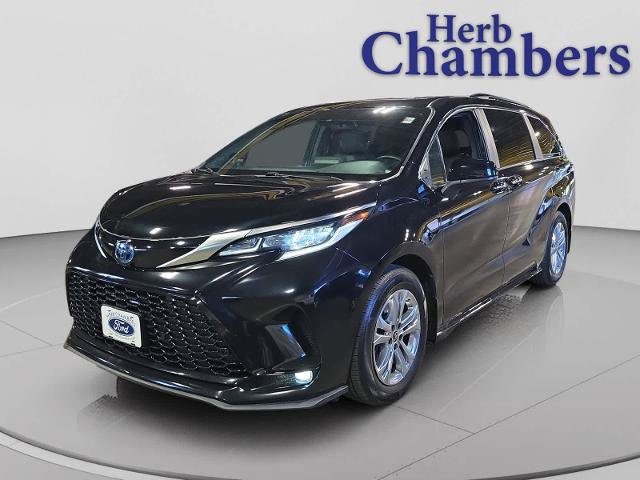 Used 2023 Toyota Sienna XSE w/ XSE Plus Package AWD/4WD image 10