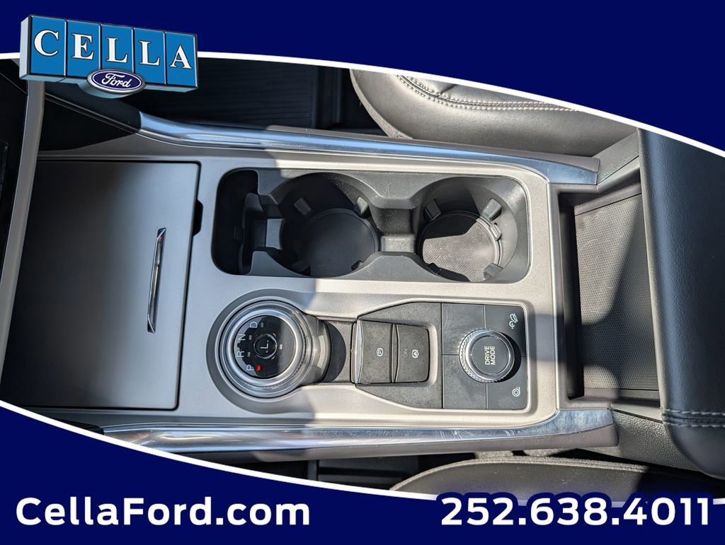 Certified 2023 Ford Explorer XLT w/ Equipment Group 202A image 14