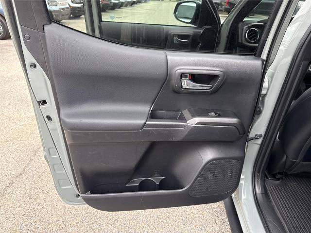 Used 2023 Toyota Tacoma TRD Off-Road w/ TRD Premium Off Road Package image 36