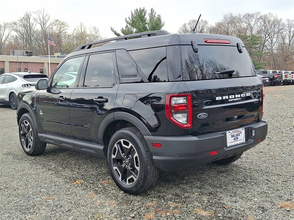 Certified 2024 Ford Bronco Sport Outer Banks w/ Tech Package image 5