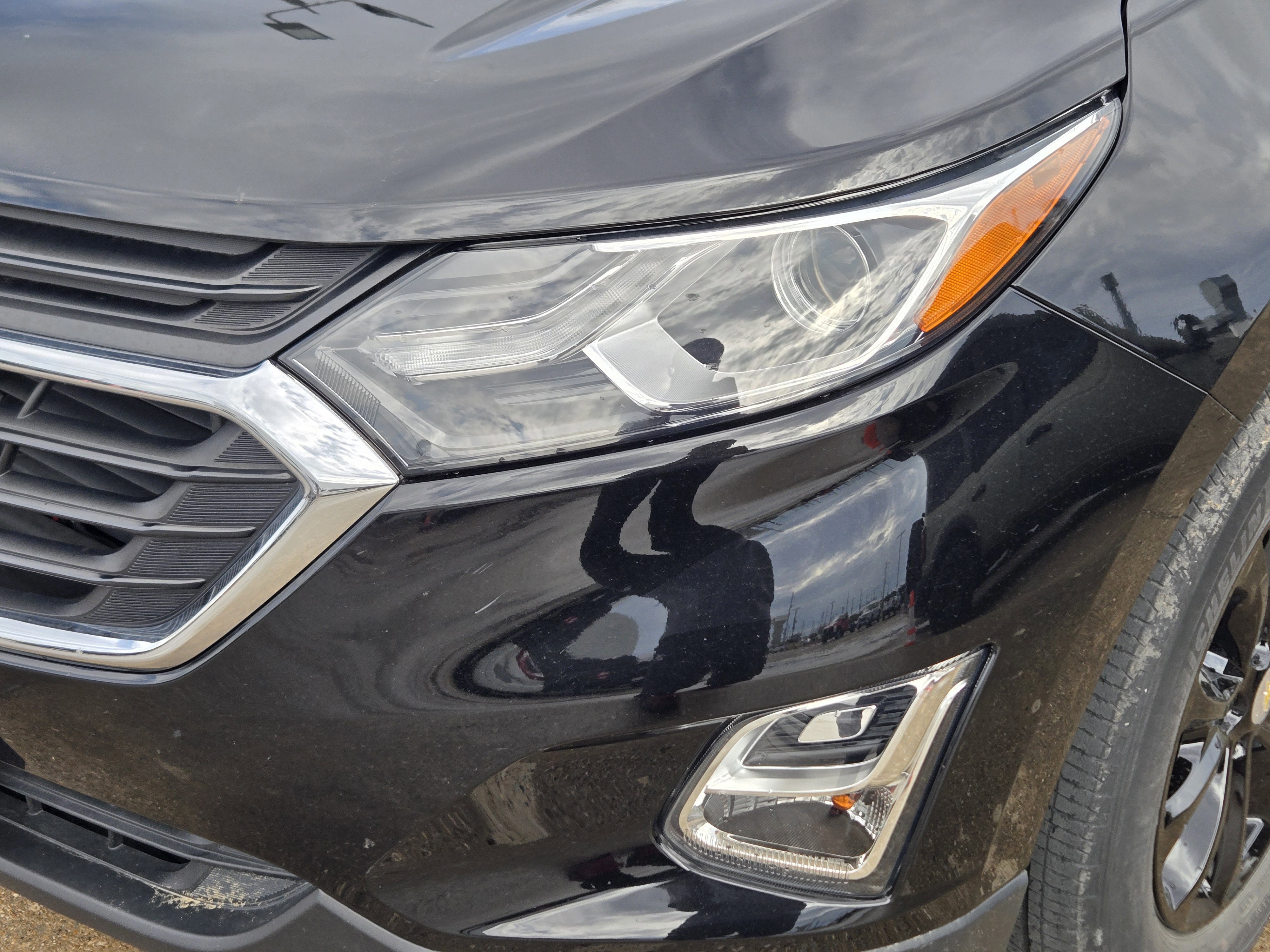 Used 2020 Chevrolet Equinox LS image 6