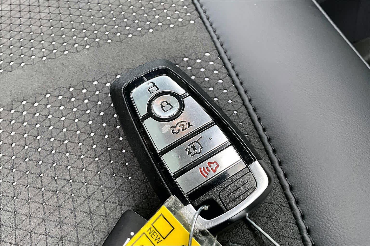 Certified 2025 Ford Mustang Mach-E GT AWD/4WD image 14