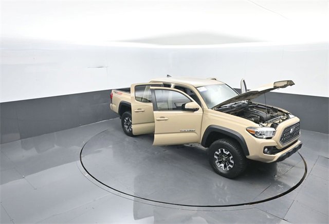 Used 2019 Toyota Tacoma TRD Off-Road image 34