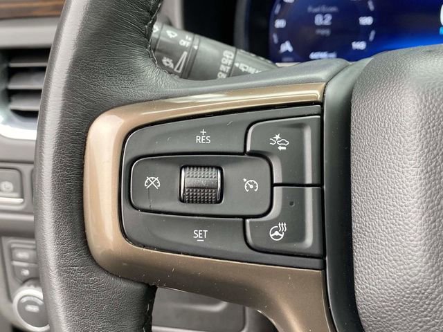 Used 2023 Chevrolet Suburban High Country image 28