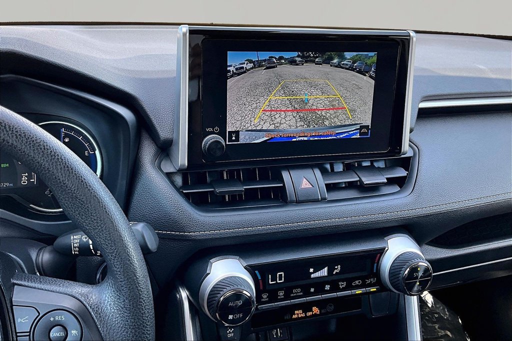 Used 2025 Toyota RAV4 XLE w/ Convenience Package AWD/4WD image 21
