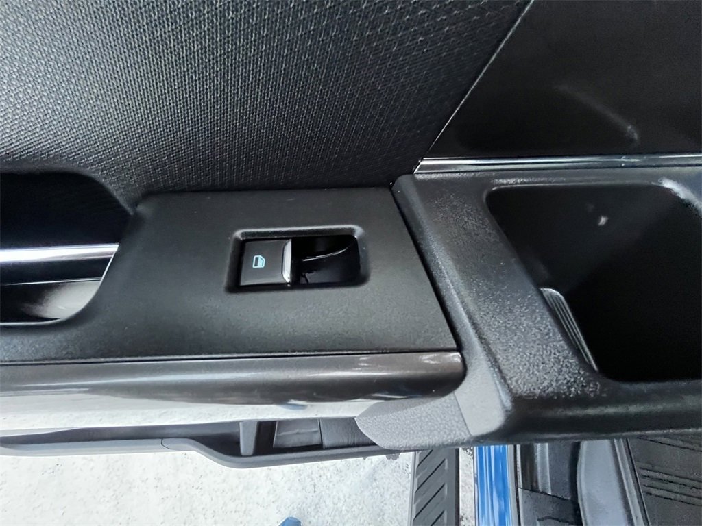 Certified 2022 Ford F150 XLT w/ Equipment Group 302A High image 27