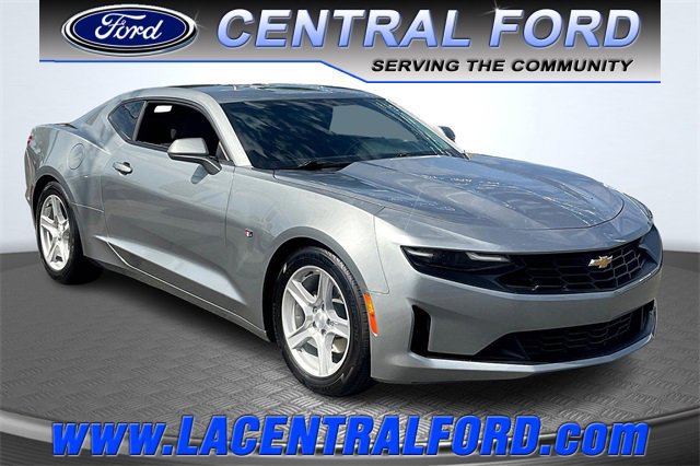 Used 2023 Chevrolet Camaro LT image 5