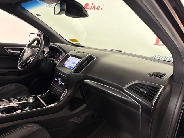 Certified 2019 Ford Edge ST w/ Equipment Group 401A AWD/4WD image 17