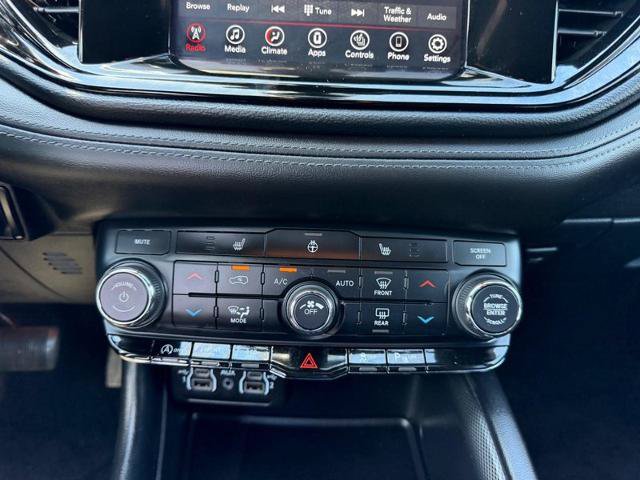 Used 2022 Dodge Durango GT w/ Blacktop Package AWD/4WD image 19