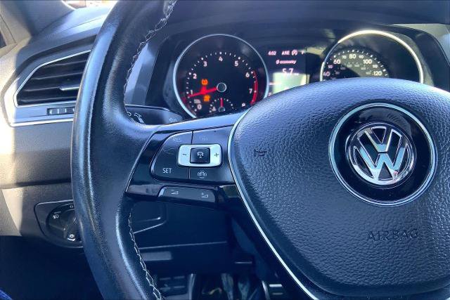 Used 2021 Volkswagen Tiguan SE R-Line AWD/4WD image 24
