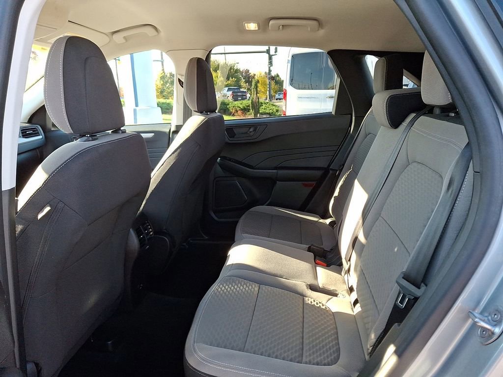 Certified 2022 Ford Escape SE w/ Cold Weather Package image 10