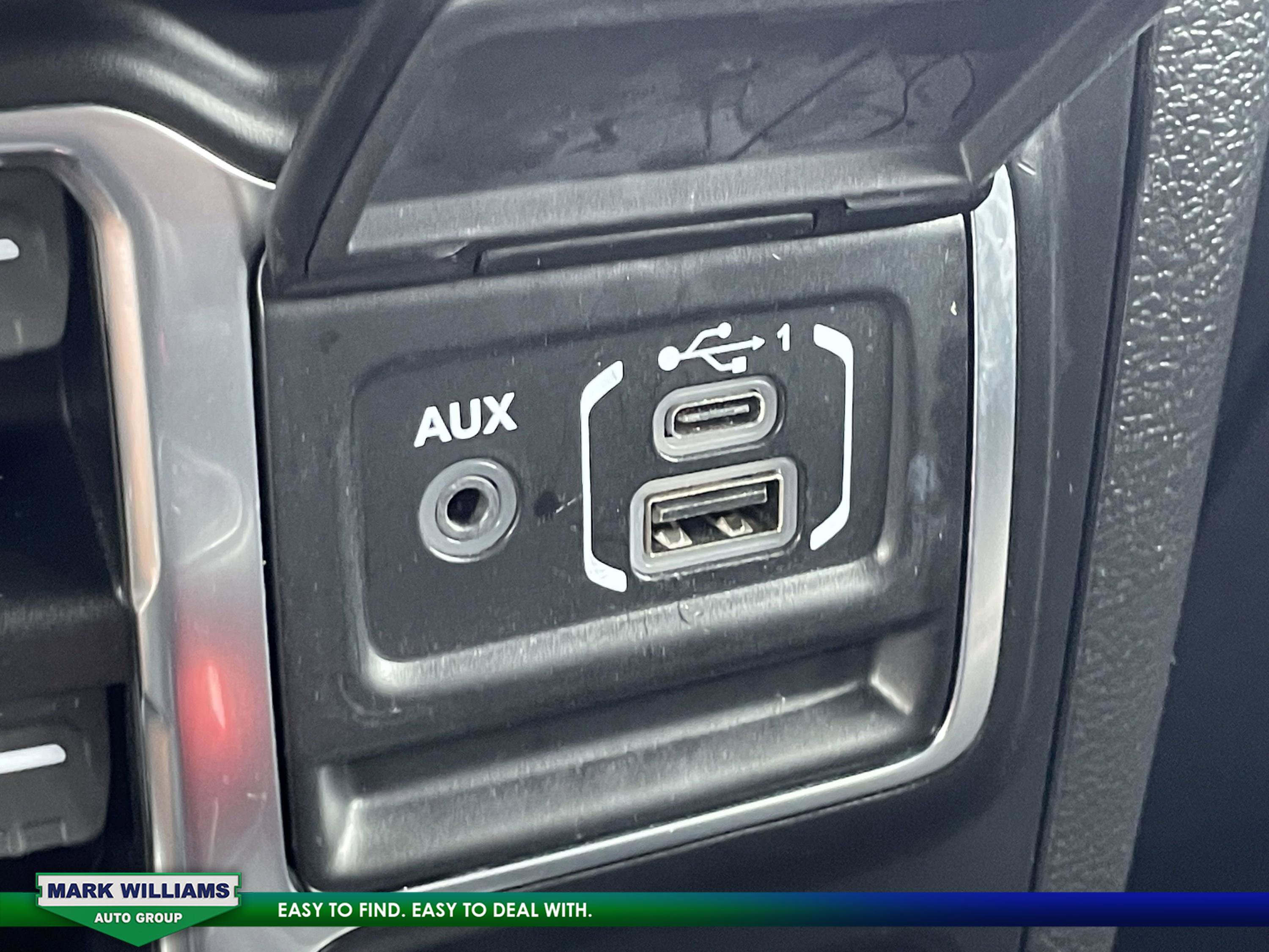 Used 2020 Jeep Wrangler Unlimited Rubicon AWD/4WD image 19