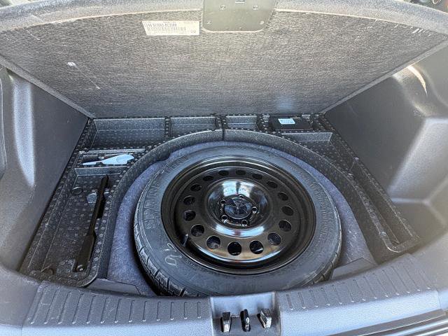 Certified 2019 Ford Escape SE image 32