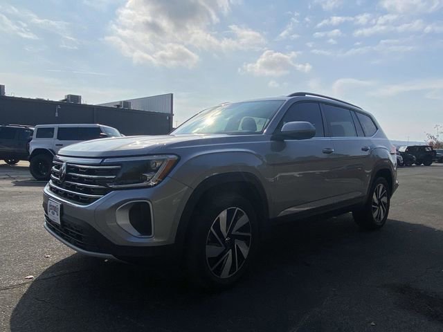 Used 2024 Volkswagen Atlas SE image 8