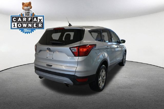 Certified 2019 Ford Escape SE FWD image 10