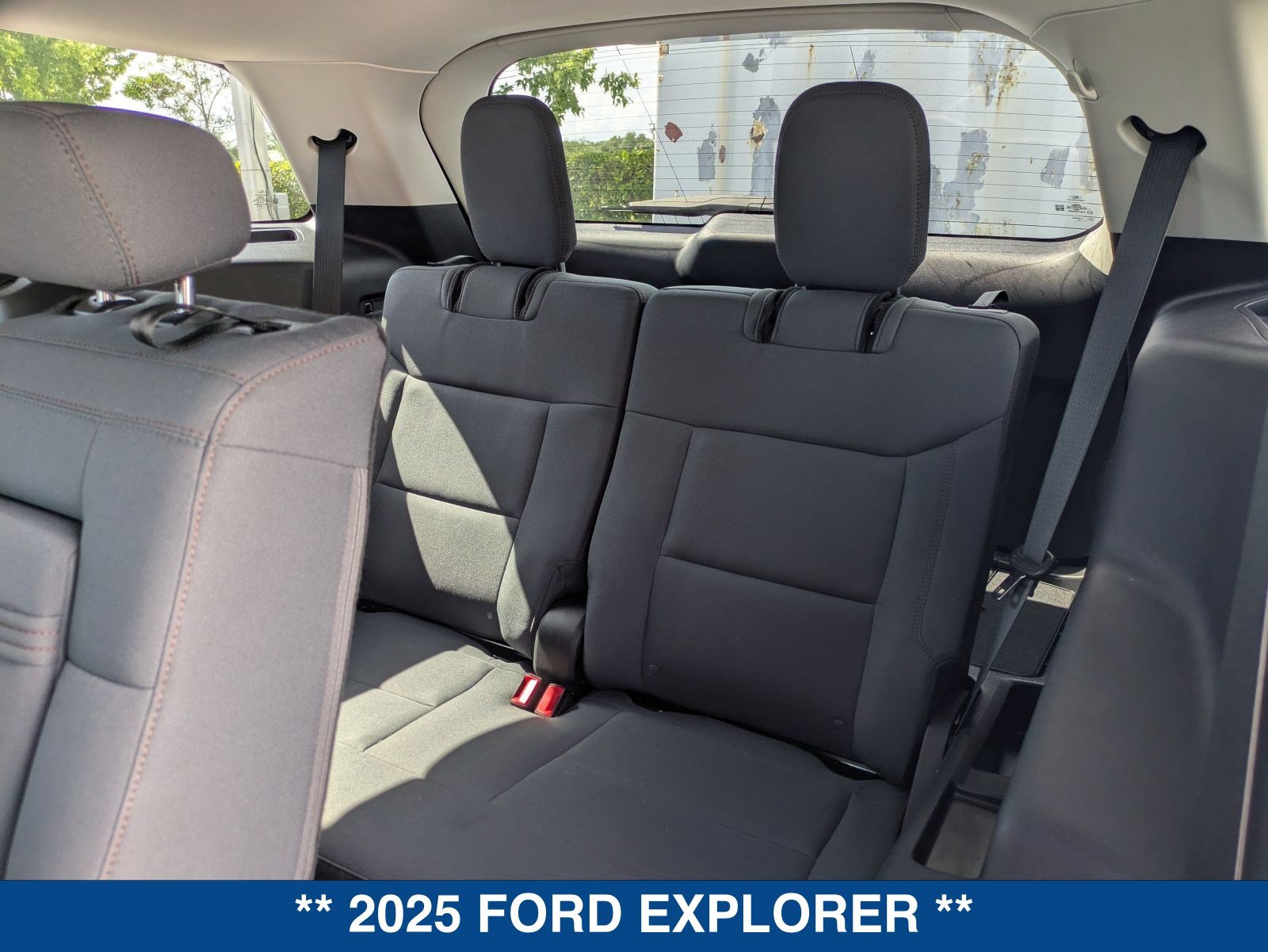 Certified 2025 Ford Explorer Active RWD image 14