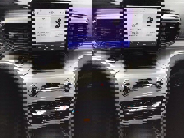 Certified 2023 Ford Explorer XLT w/ Class IV Trailer Tow Package image 13