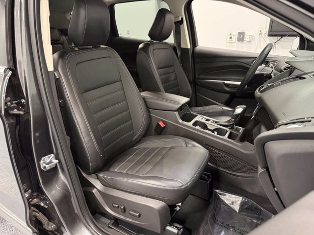 Certified 2018 Ford Escape Titanium w/ Ford Safe & Smart Package FWD image 39