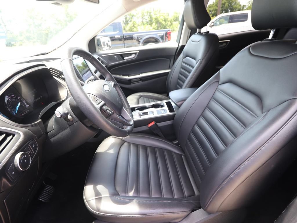 Certified 2022 Ford Edge SEL AWD/4WD image 2