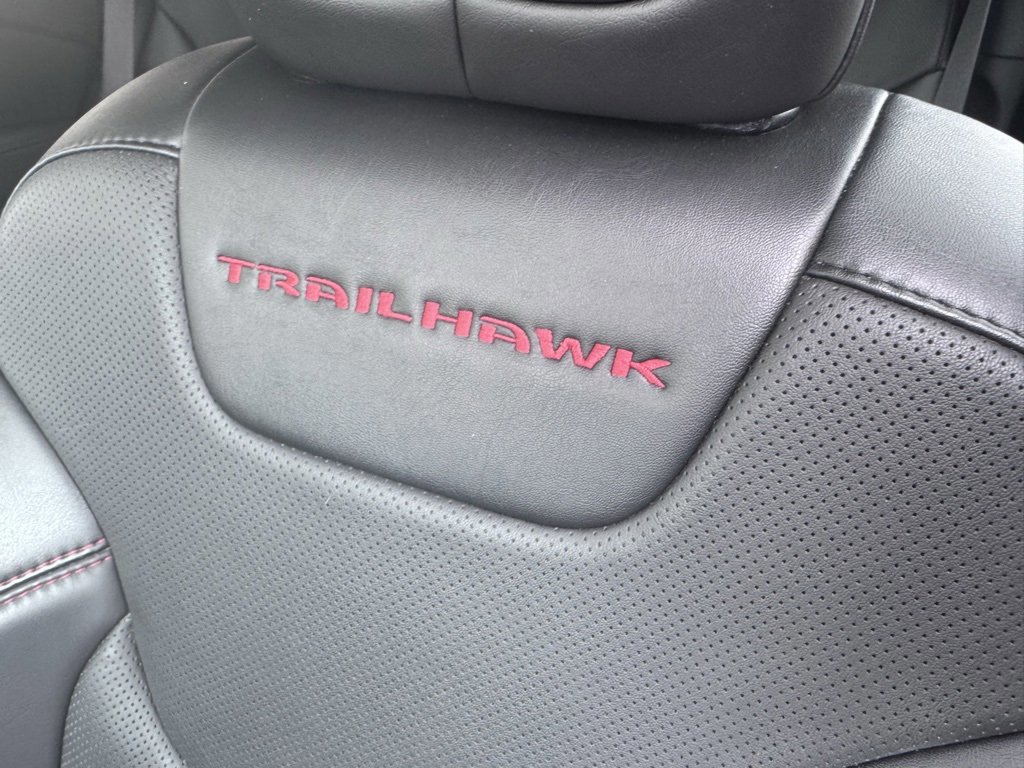 Used 2022 Jeep Cherokee Trailhawk w/ Sound & Nav Group image 39