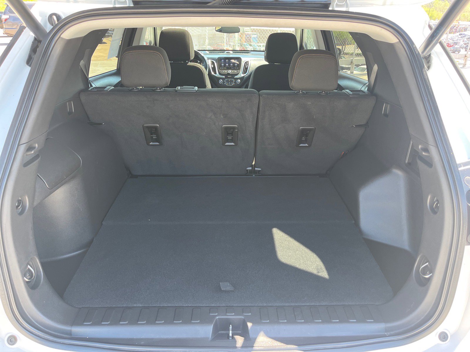 Used 2023 Chevrolet Equinox LT AWD/4WD image 19