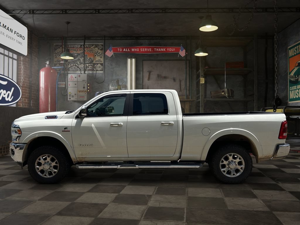 Used 2022 RAM 3500 Laramie AWD/4WD image 3