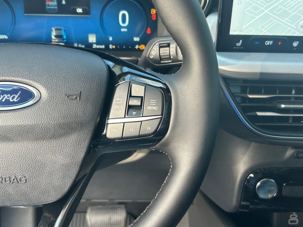 Certified 2024 Ford Escape SE w/ PHEV Premium Package FWD image 40