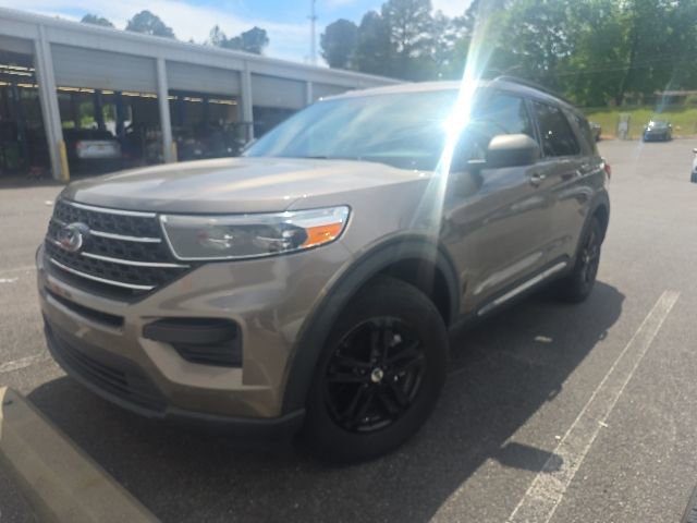 Certified 2021 Ford Explorer XLT AWD/4WD image 1