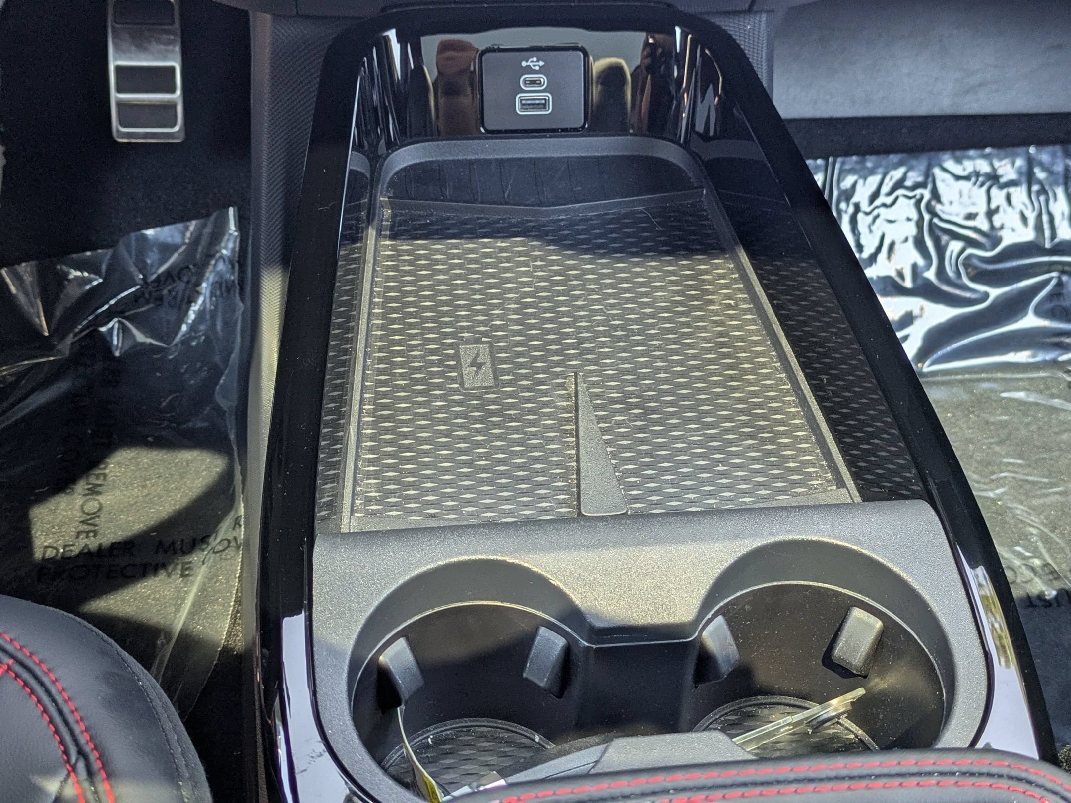 Certified 2025 Ford Mustang Mach-E Premium w/ Sport Appearance Package AWD/4WD image 23