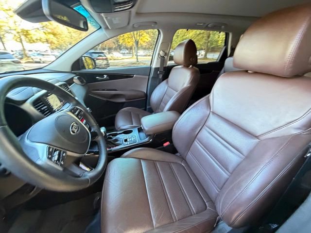 Used 2019 Kia Sorento SX w/ SX Touring Package image 17