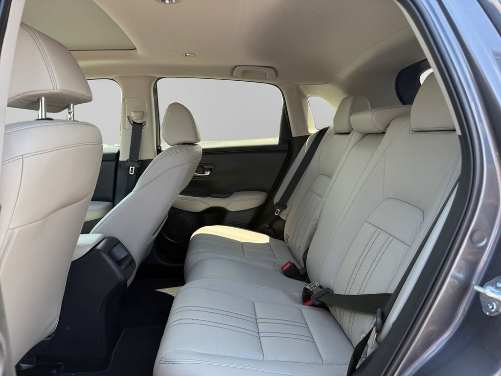 Used 2026 Honda HR-V EX-L image 13