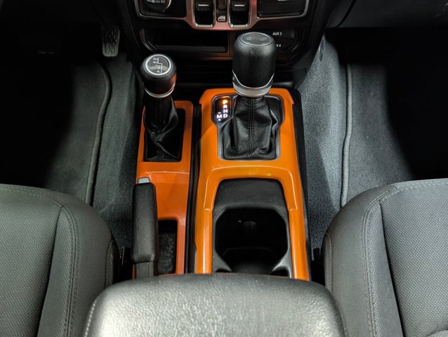 Used 2022 Jeep Wrangler Unlimited Sport AWD/4WD image 6