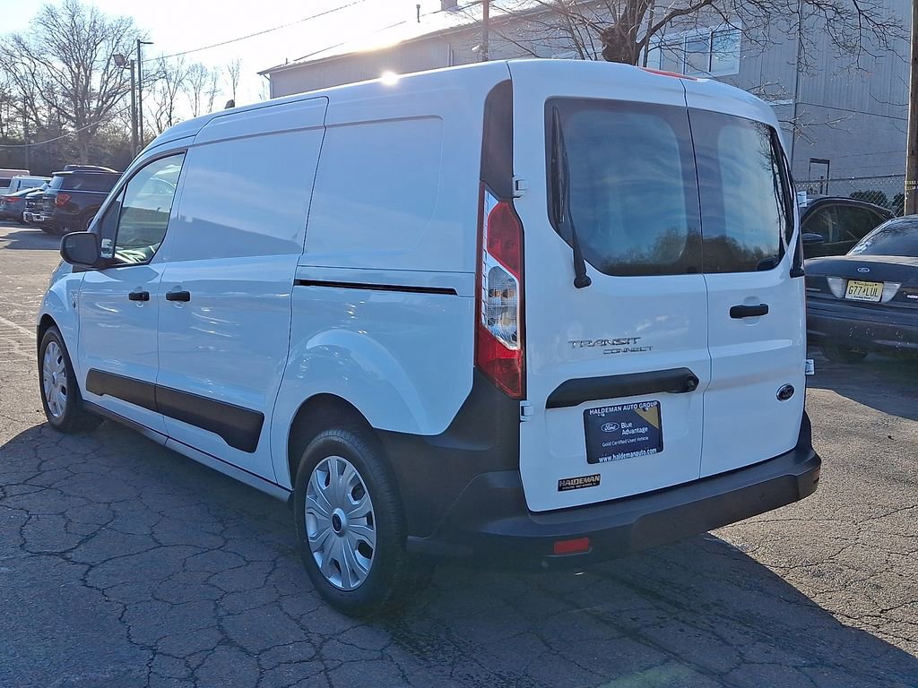 Certified 2022 Ford Transit Connect XL image 3